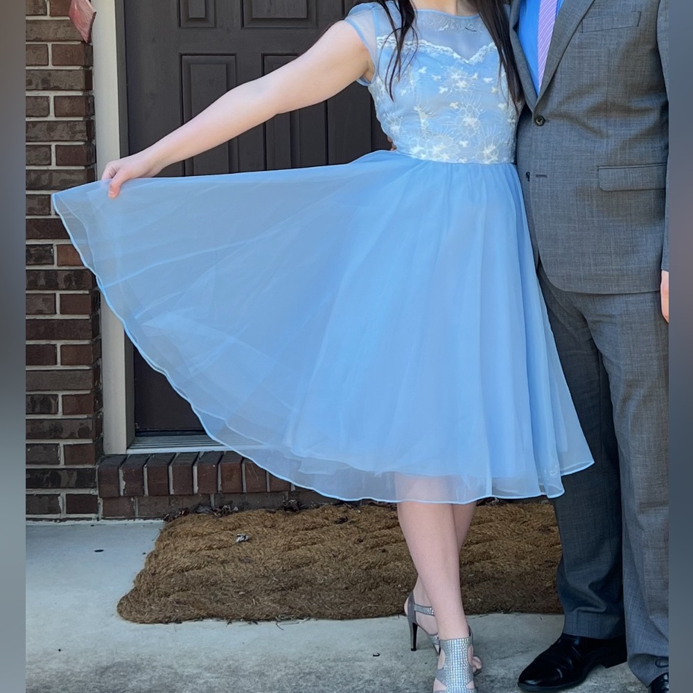 Cinderella Cocktail Dress, Disney Park Authentic. Like New Condition